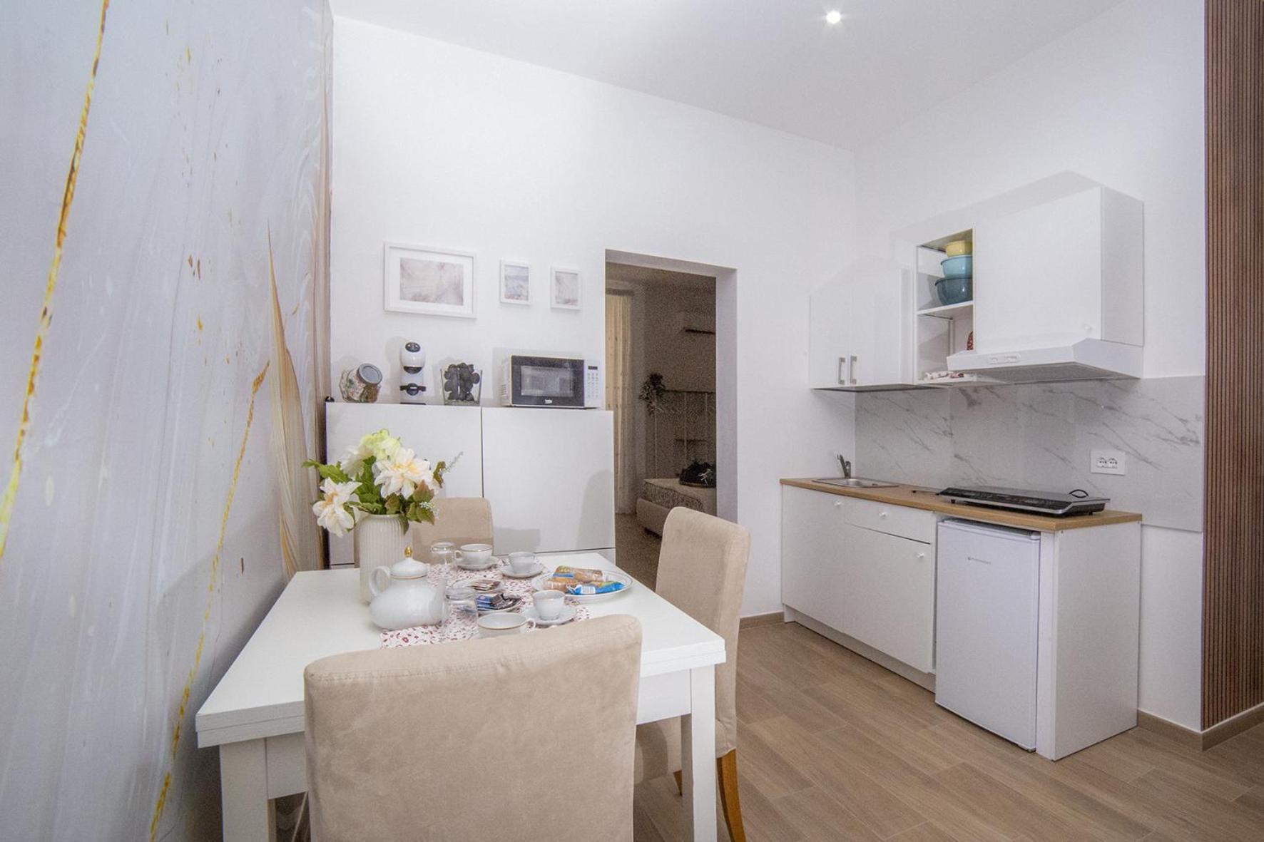 La Portineria Guest House Bari Dış mekan fotoğraf